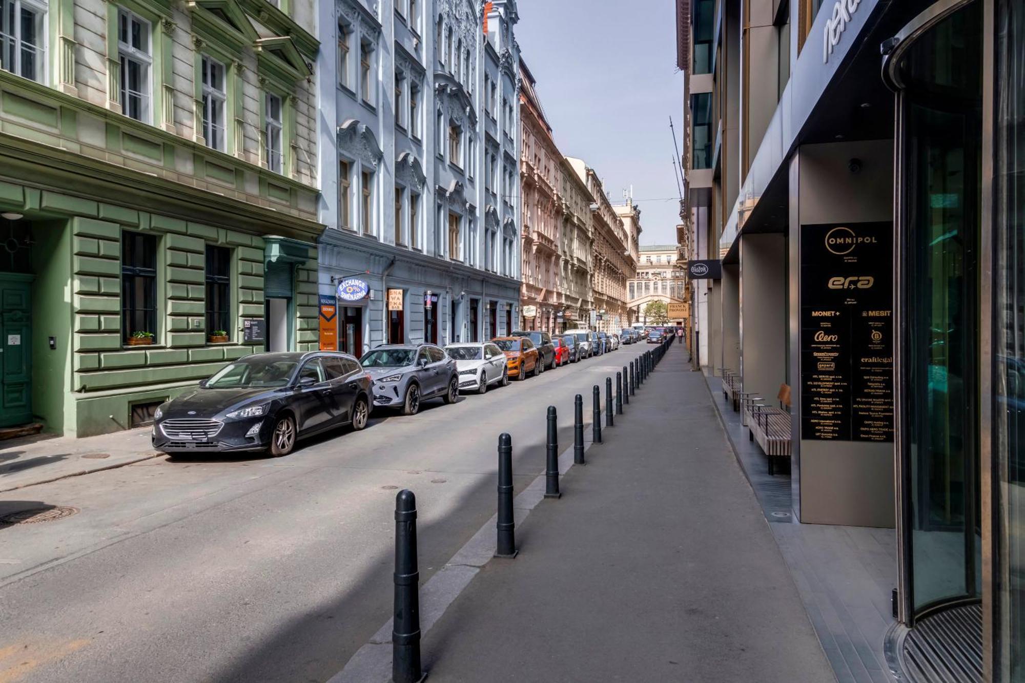 New Town Oases Apartment Prague Exterior photo